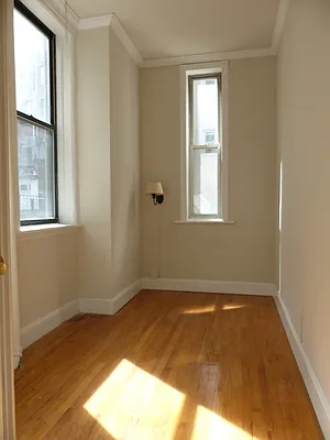 Rented by Immac Realty | media 12