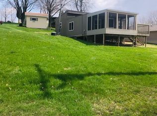 295 Center Point Dr, Montezuma, IA 50171