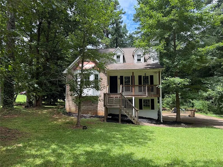3019 Chelsea Ln — Photo 3