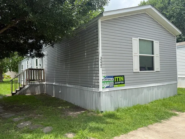 3222 Tara Pl, La Porte, TX 77571