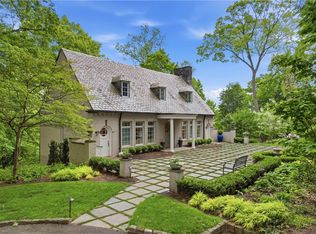 810 Persimmon Rd, Sewickley, PA 15143