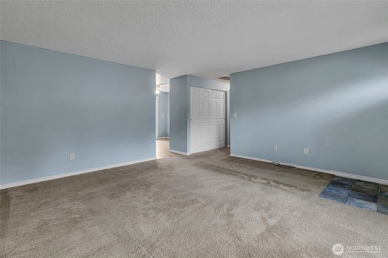 4th image of 18759 130th Avenue SE