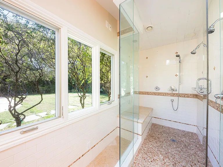 30 Knightwood Ln — Photo 32