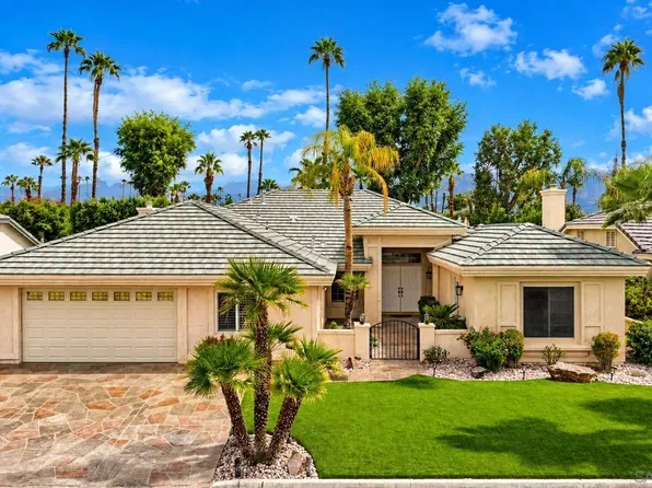 54 Sutton Pl E, Palm Desert, CA 92211