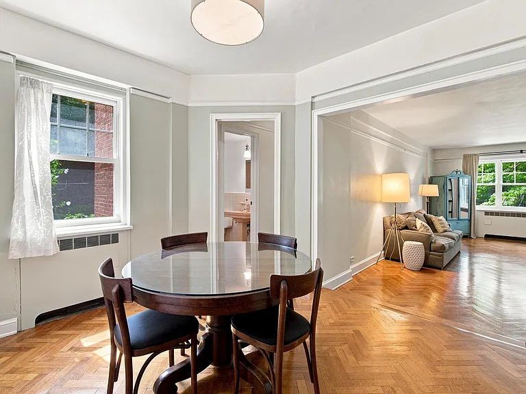 120 Cabrini Blvd #12 — Photo 4