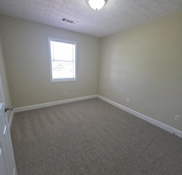 187 Westchester Cir #1 — Photo 8