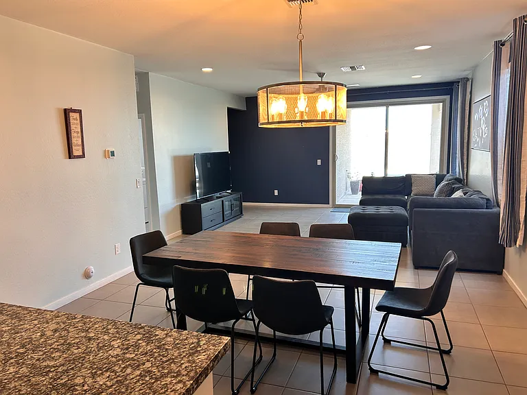 W Stonecrop Dr — Photo 5