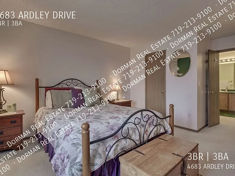 4683 Ardley Dr — Photo 7