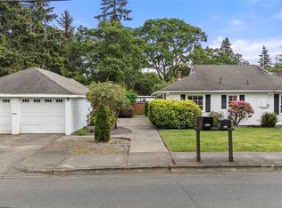 6614 100th St SW, Lakewood, WA 98499