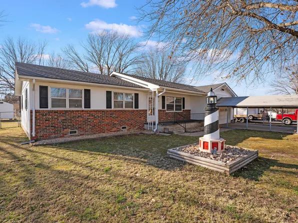 110 N Seneca St, Grove, OK 74344
