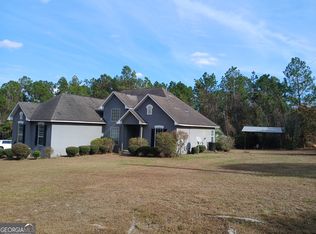 15 Jackson Hill Rd, Hazlehurst, GA 31539