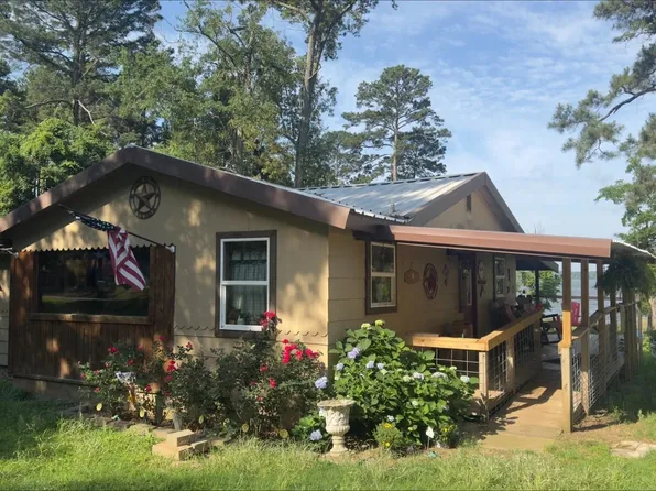 1332 Grainger Rd, Lone Star, TX 75668