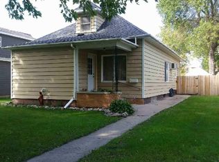 203 Pioneer Ave, Hayti, SD 57241