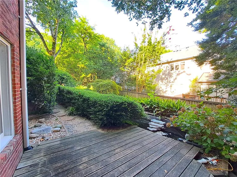 2242 Lenox Walk — Photo 71