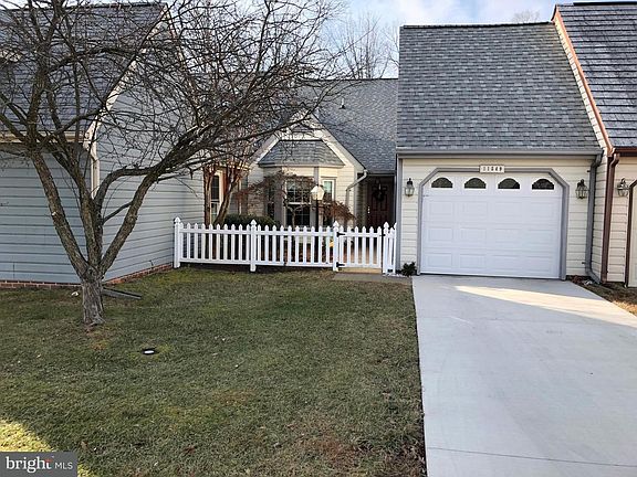2nd image of 11549 Savannah Dr