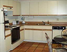 4th image of 9066 Vineyard Lake Dr