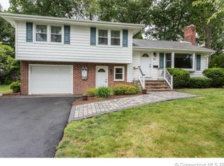 30 Priscilla Ln, Bristol, CT 06010