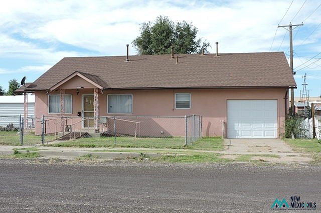 1st image of 214 S 2nd St
