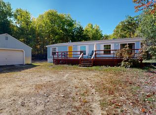139 N Shore Rd, West Newfield, ME 04095