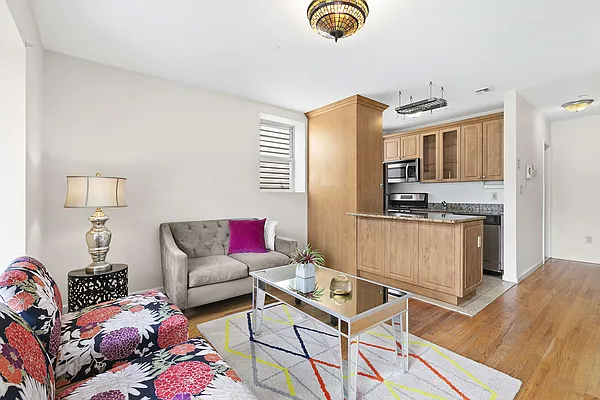 Sold by Compass | media 10