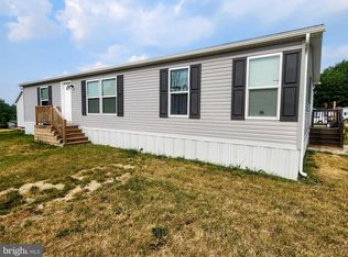 227 Eagle Dr, Hanover, PA 17331