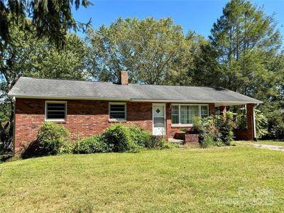 614 Loop Rd, Hendersonville, NC, 28792
