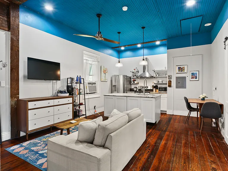 1510 Saint Roch Ave #2 — Photo 1