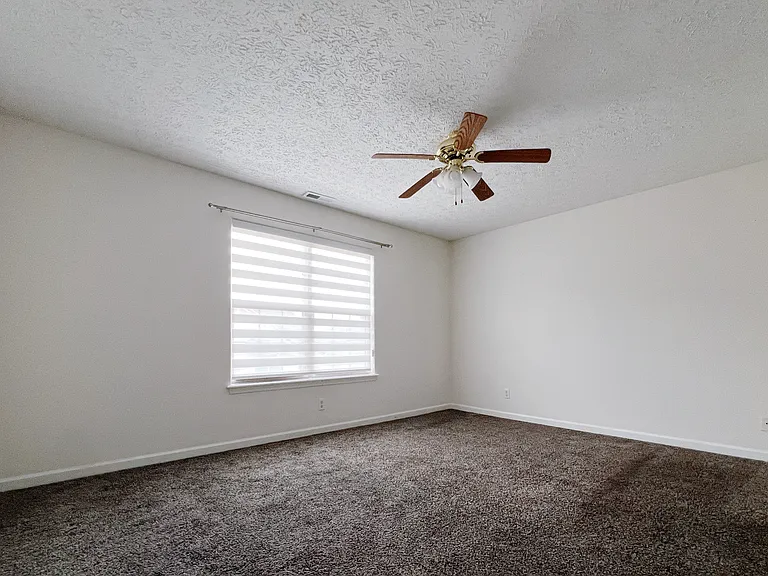3878 Chenango Pl — Photo 9