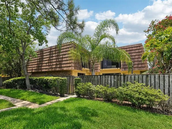 5262 Willow Ct #525, Orlando, FL 32811