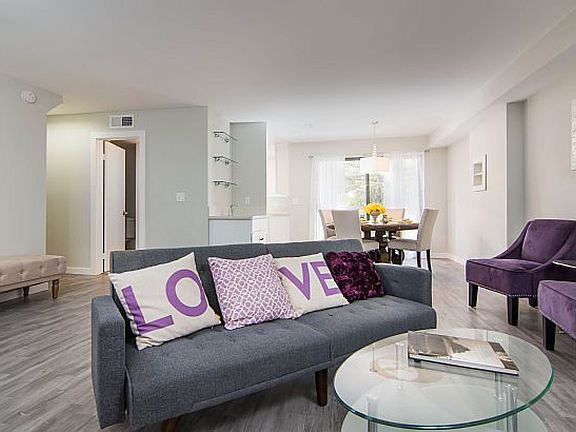 4th image of 3245 Altura Ave APT 2