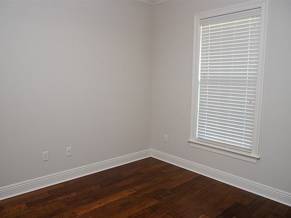 5th image of 198 Juliana Way