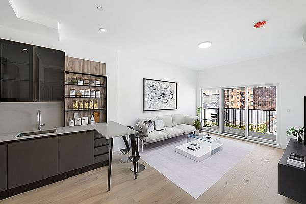 1st image of 85 Herkimer St #6
