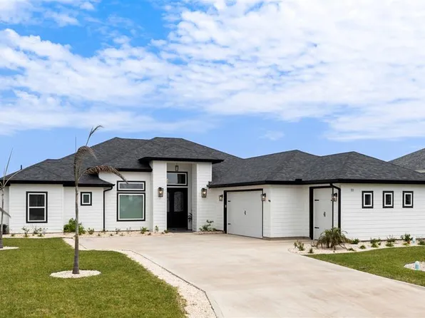 22 Arcos Gdns, Laguna Vista, TX 78578