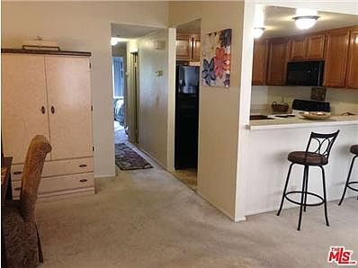 5th image of 720 W 4th St Unit 317