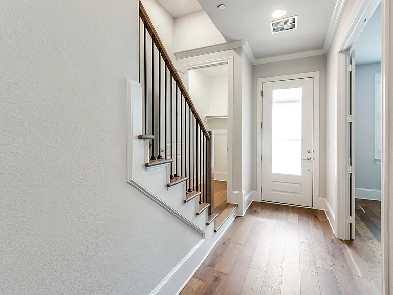 5421 Patterson St — Photo 12