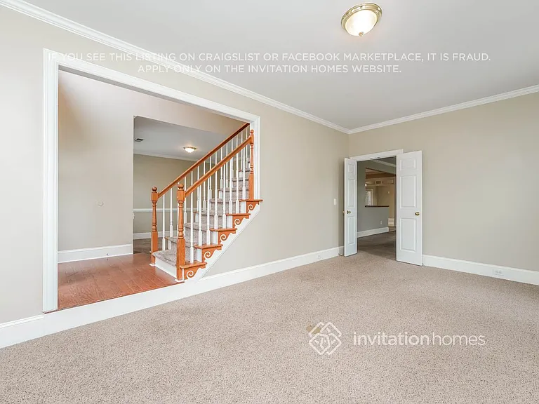 844 Biscayne Way — Photo 4