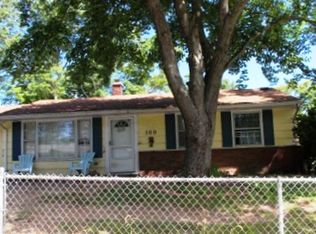 100 Leahy Rd, Brockton, MA 02302