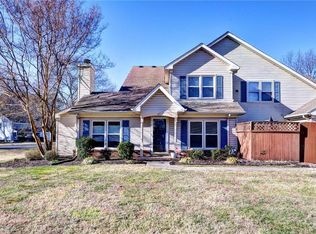 63 Ridge Wood Dr, Hampton, VA 23666