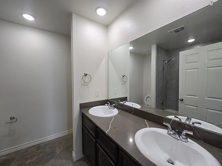 2318 Zanoletti Dr #A — Photo 16