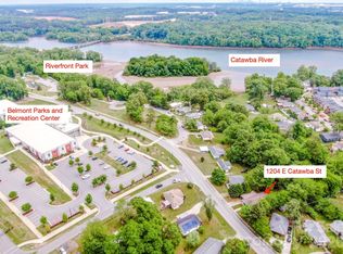 1204 E Catawba St, Belmont, NC 28012