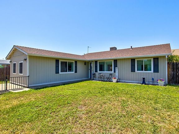 4th image of 719 Sutter Ln