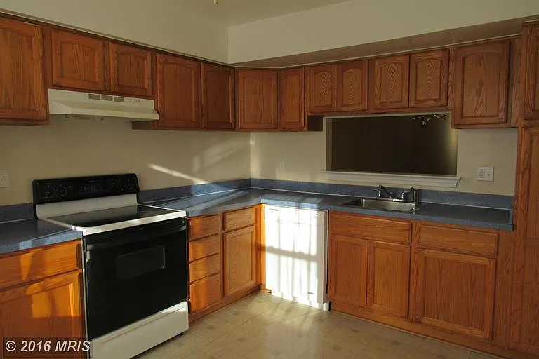 14 Moon Maiden Ct — Photo 3