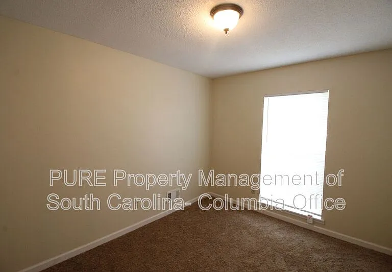 403 Charwood Ln — Photo 31