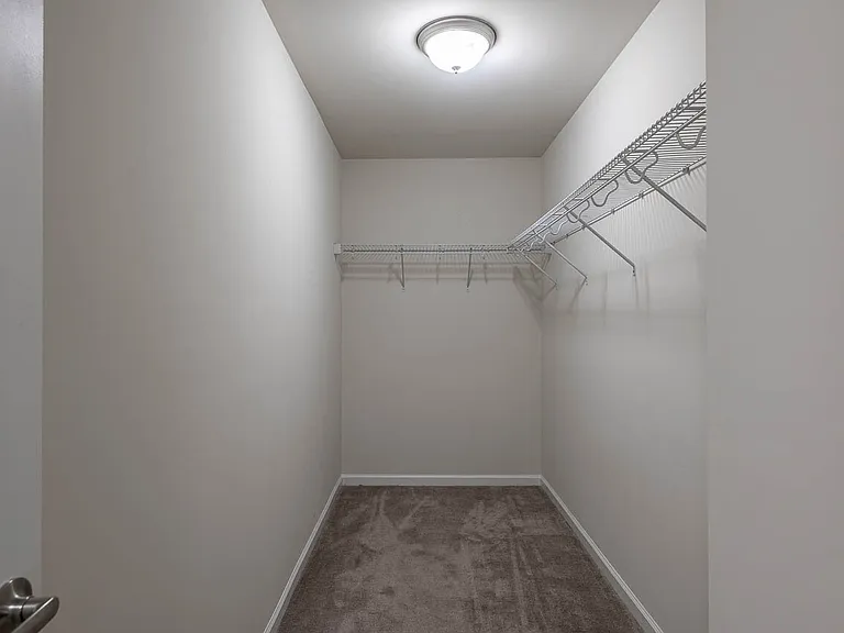 504 Southwick Pl — Photo 17