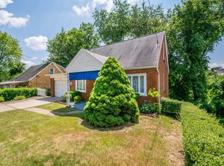 1811 Bluff St, West Mifflin, PA 15122
