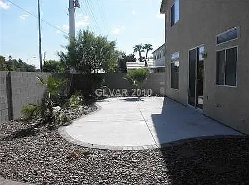 3874 Rugen Ave — Photo 19