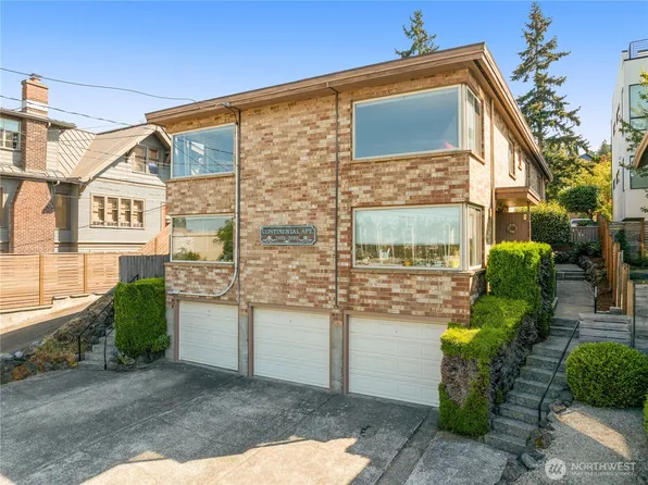 2822 14th Avenue W, Seattle, WA 98119