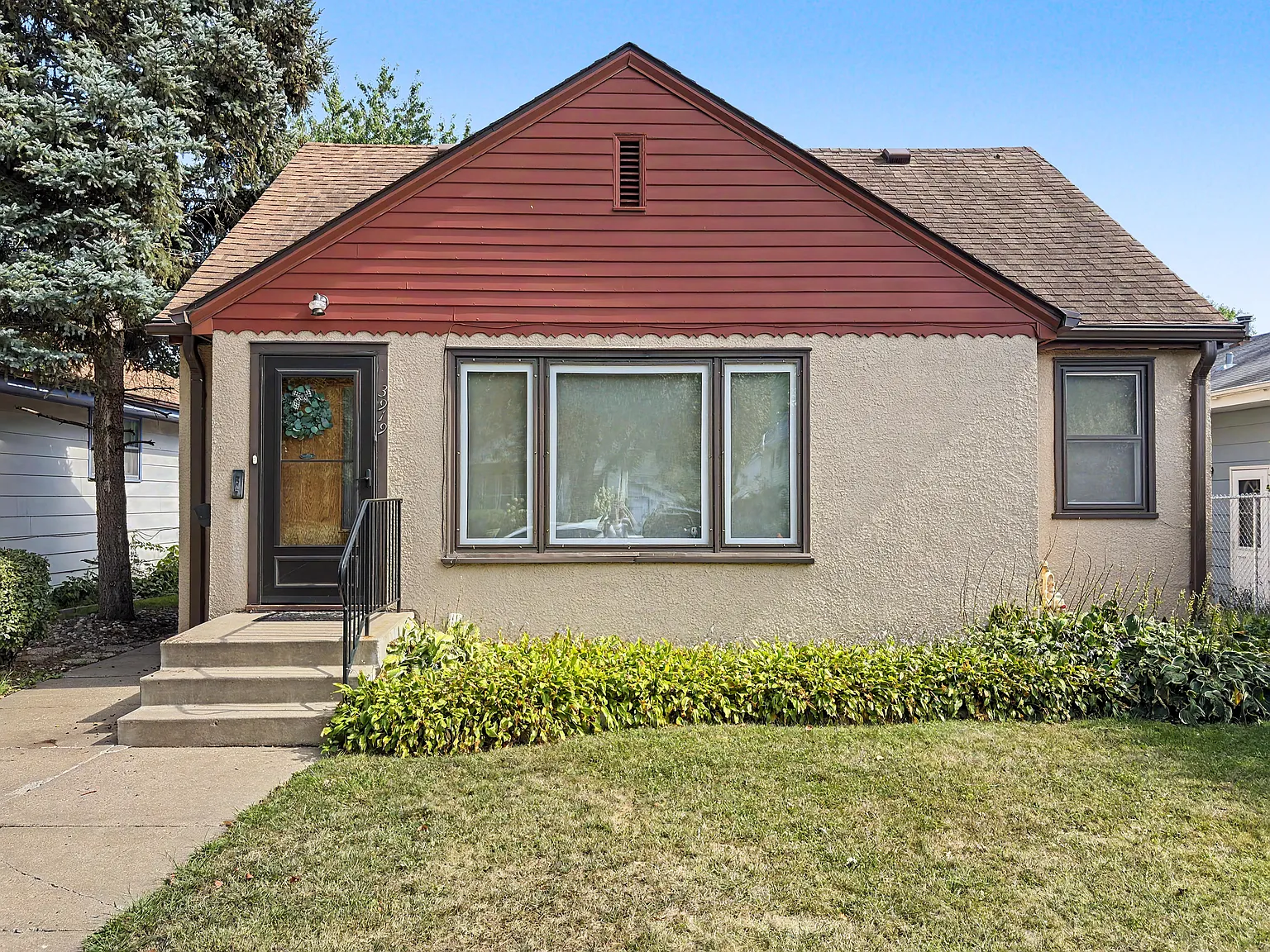 3br Updated Home! — Photo 1