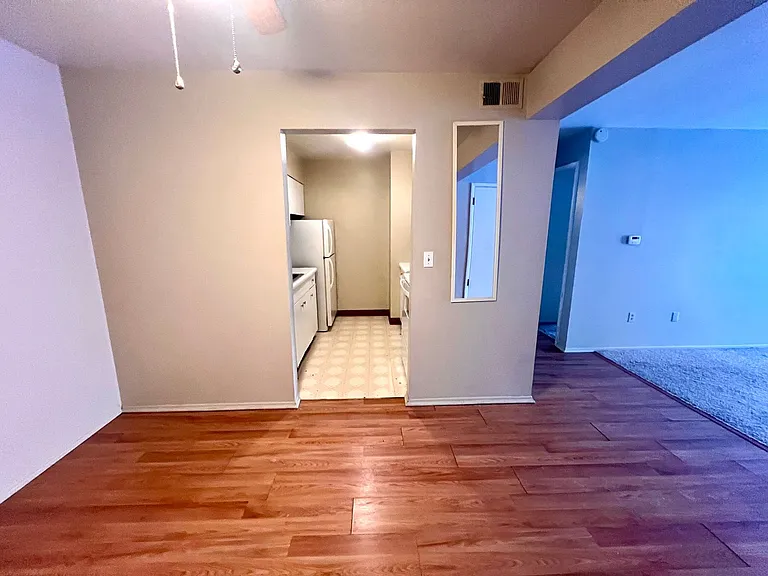 4062 Sanlin Dr — Photo 4