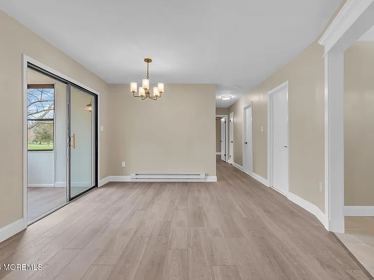 168 Amberly Dr #D — Photo 9
